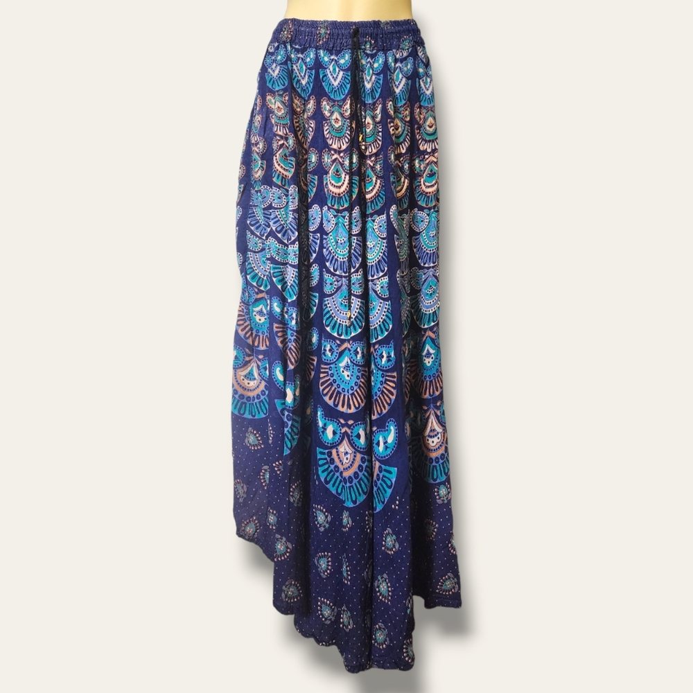 🦚Beautiful Bohemian Skirt
